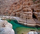 White boulders and emerald pools – Oman’s wadis